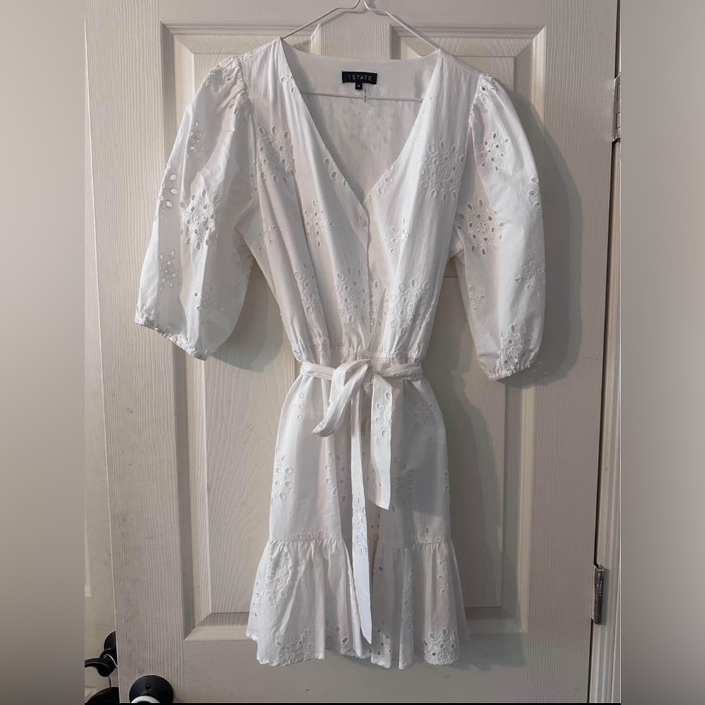 1. STATE DRESS SIZE MEDIUM